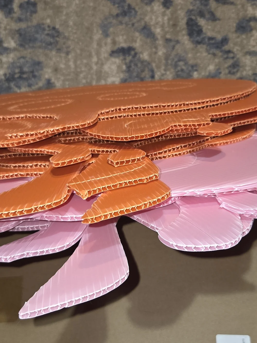 18 Pieces Pumpkin Yard Sign Set 9 Orange 9 Pink 36 Plastic Stakes Waterproof NEW